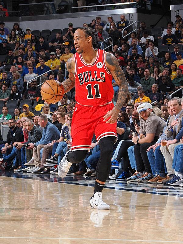 步行者客场击败黄蜂，韦德复出贡献全力