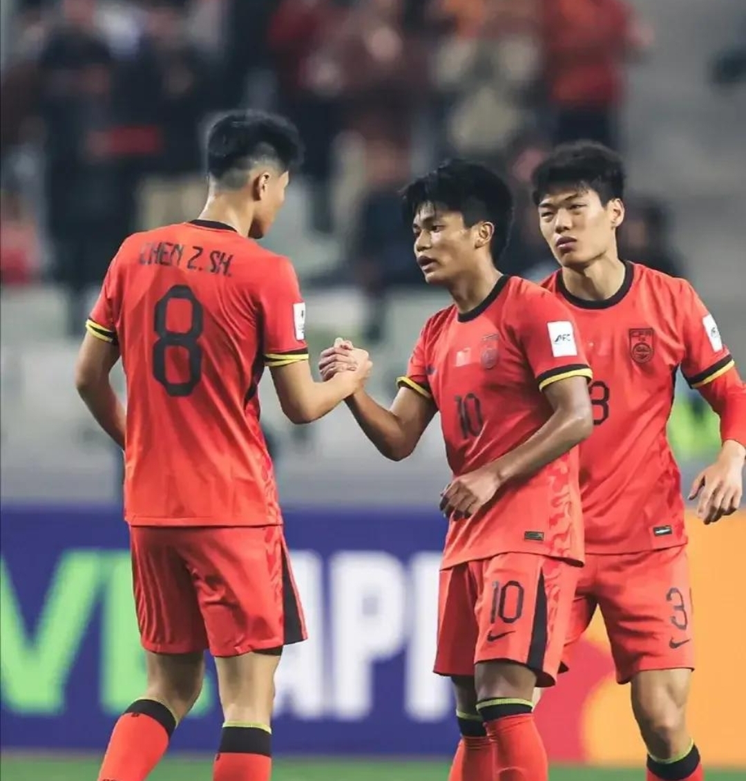 上海上港球员外租消息引起热议 上海上港球员外租消息引起热议