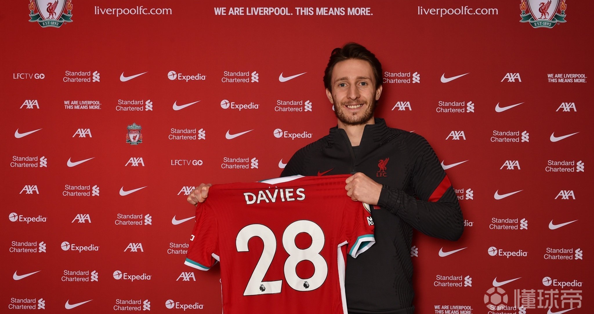 柏林赫塔队遭遇伤病潮,战术调整成焦点 柏林赫塔队遭遇伤病潮,战术调整成焦点