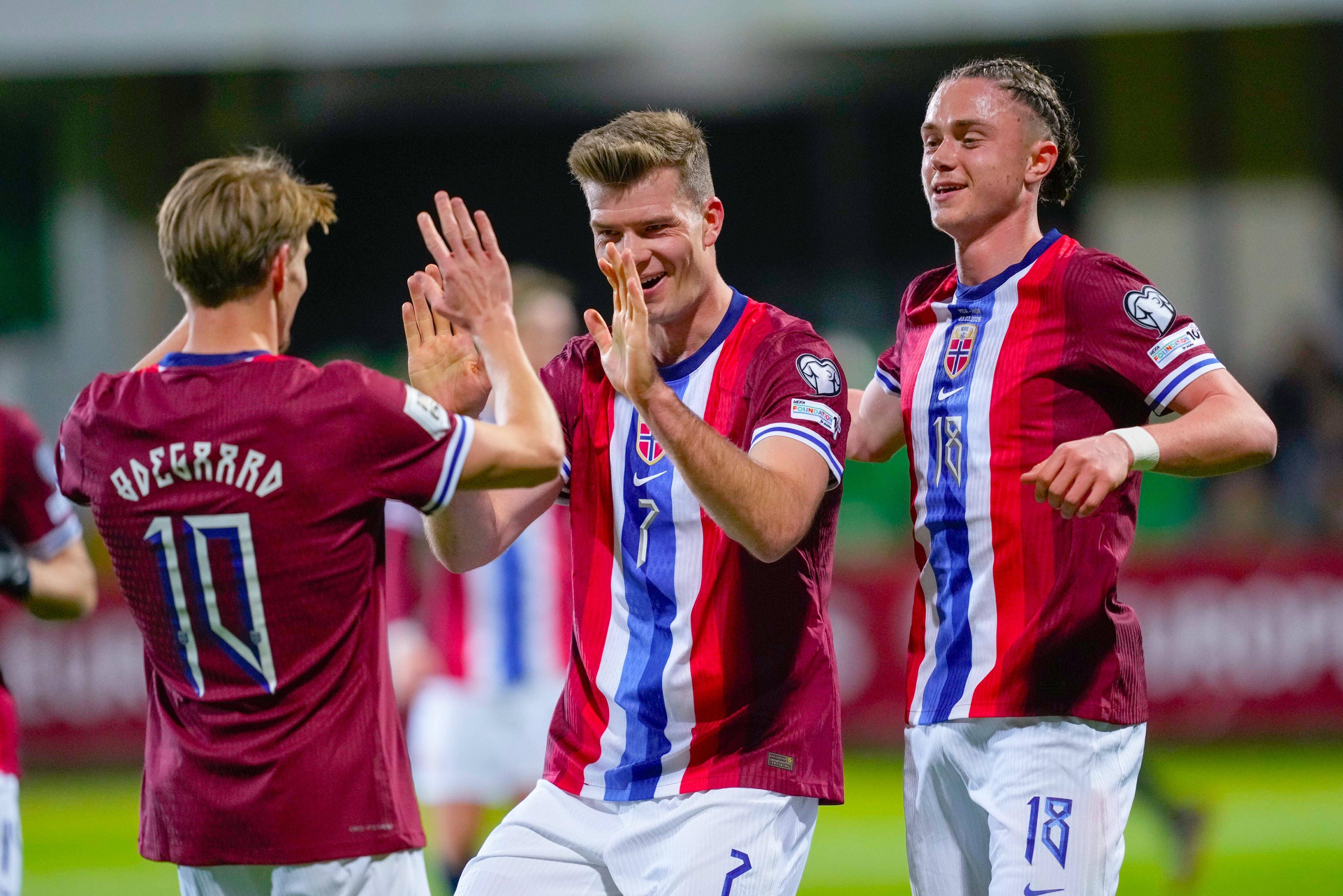 爱沙尼亚球员为胜利而拼搏 爱沙尼亚球员为胜利而拼搏