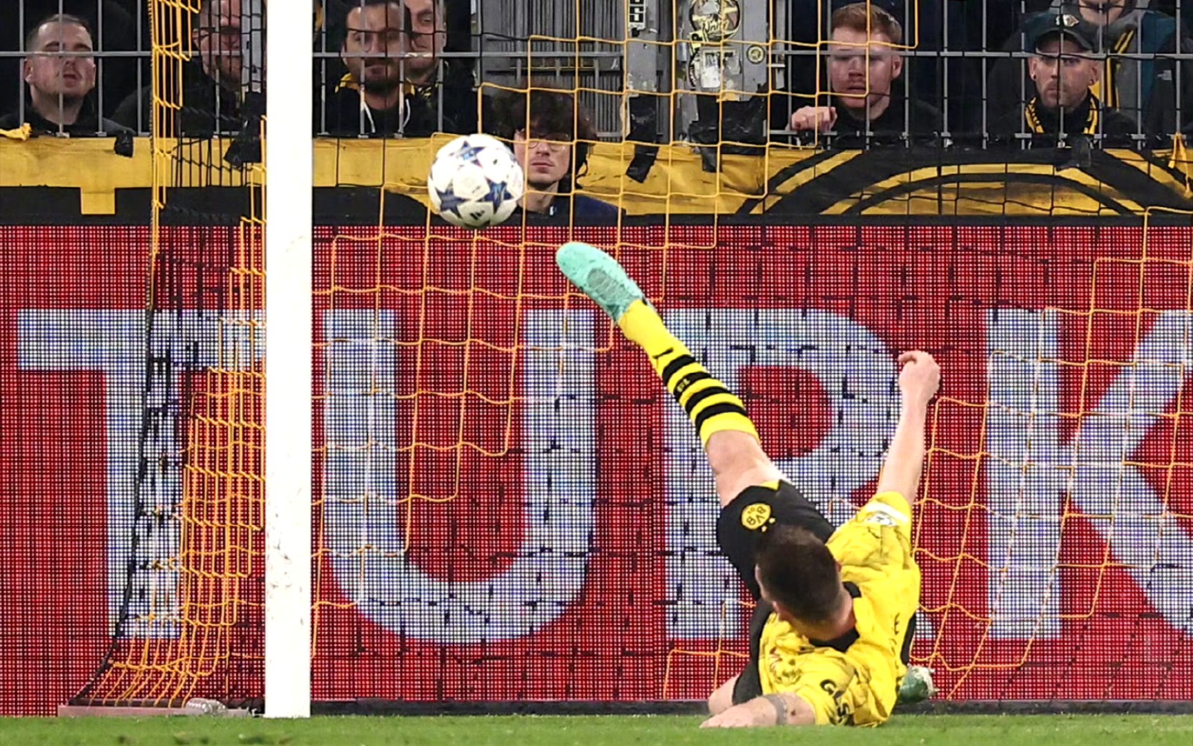 欧冠比赛中球员突破个人极限,创纪录得分 欧冠比赛中球员突破个人极限,创纪录得分